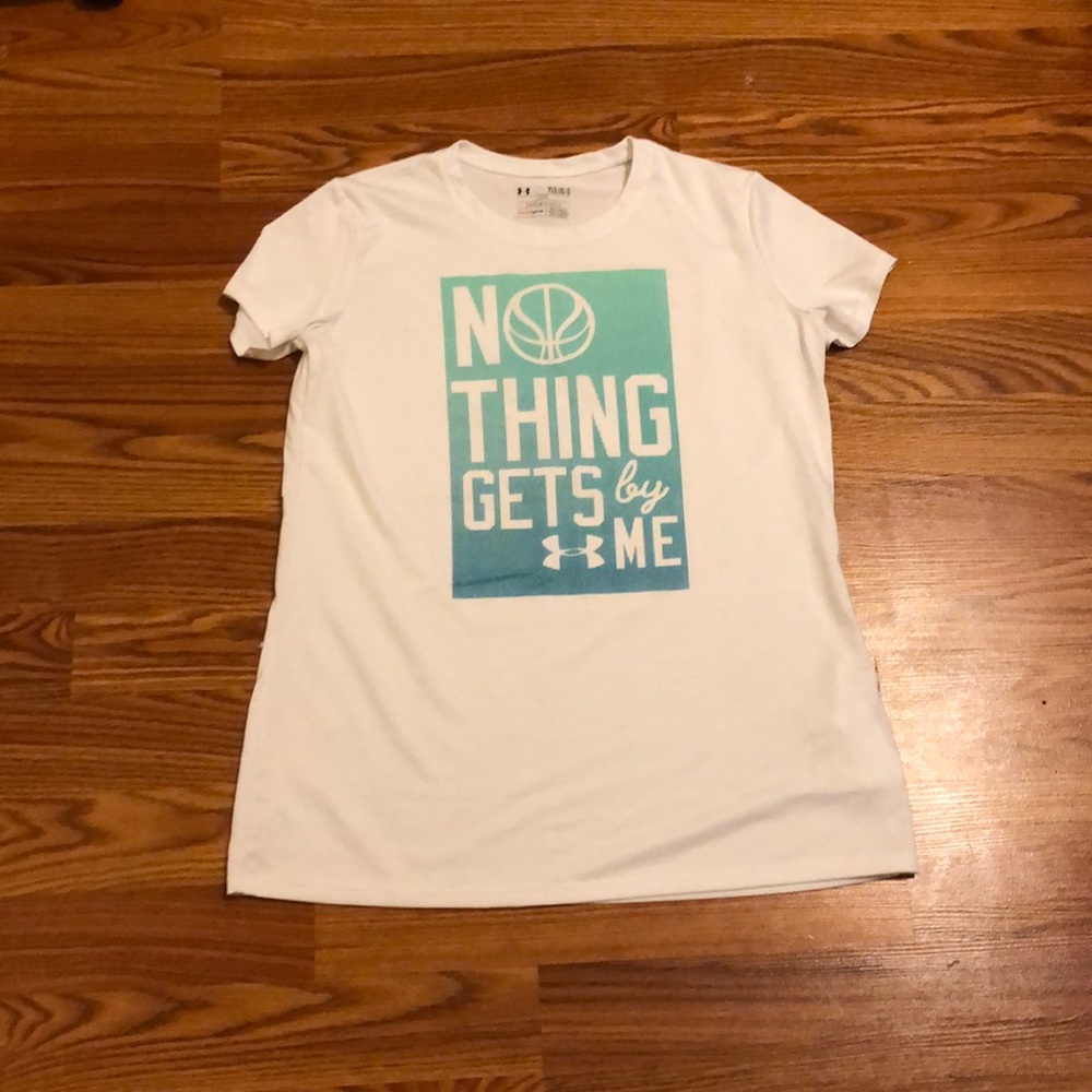 Under Armor Nothing gets me basketball tee girls